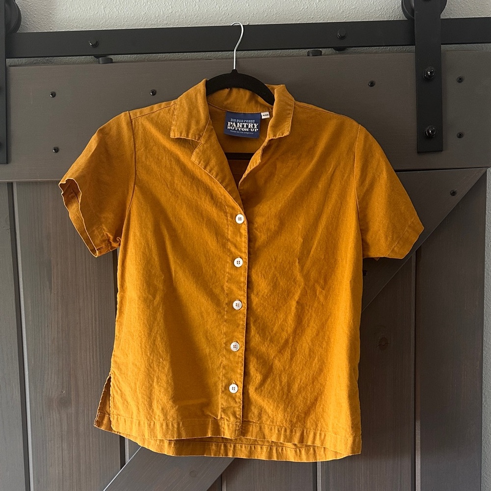 Big Bud Press Pantry Button-Up in Spicy Mustard - EUC